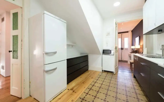 3br D.Luis Bridge House & Terrace by Guestready