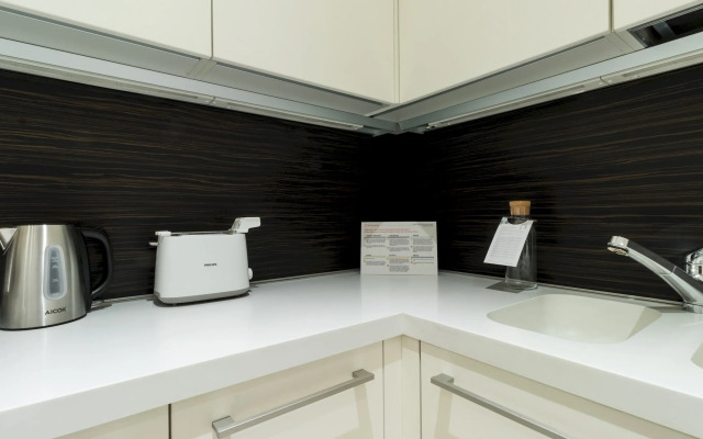 Italianway - Durini 23