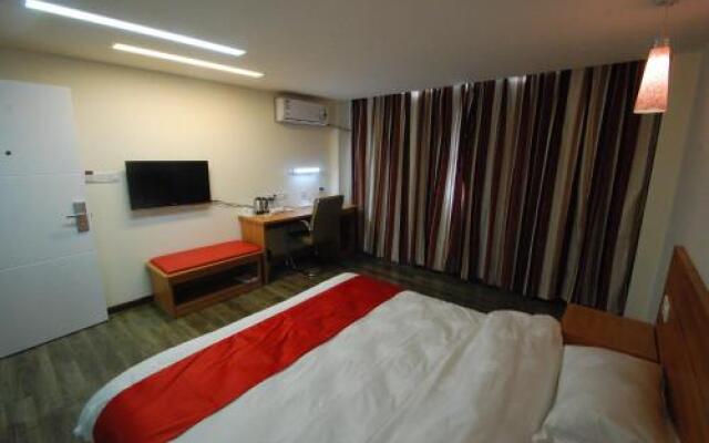 Thank Inn Plus Hotel Suzhou XInghua Bridge Guju