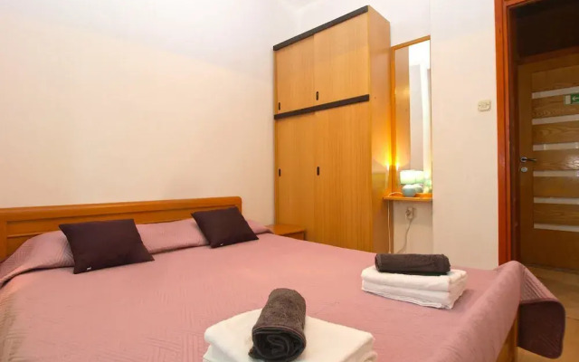 Apartment 397