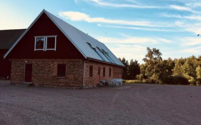 Sjöborg Säng & Bassäng