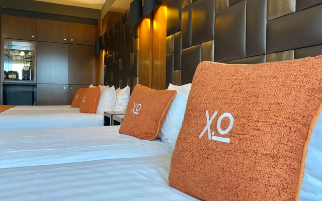 XO Hotels Park West