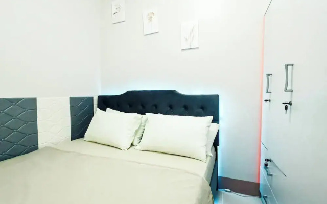 Sapphira Manor Luxurious Condo by the Bay