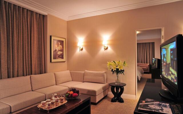Broadway Mansions Hotel - On the Bund