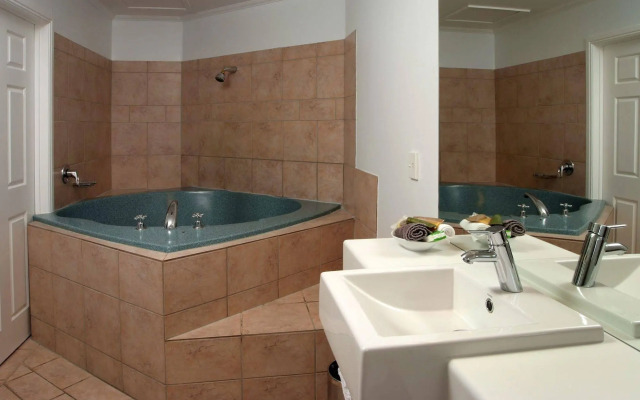 Silver Fern Rotorua Suites & Spa