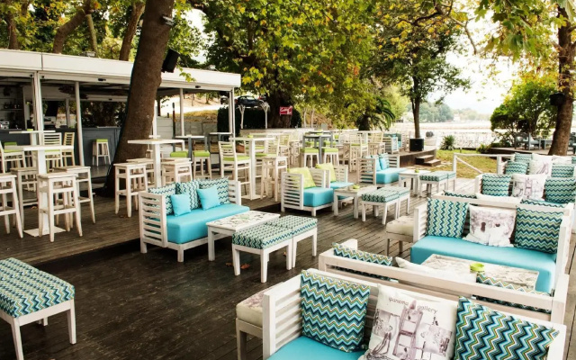 Hotel Vlassis