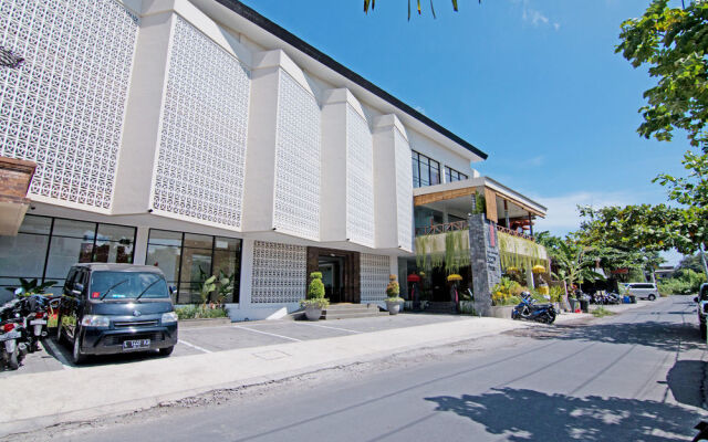 Zen Premium Dewi Saraswati Seminyak