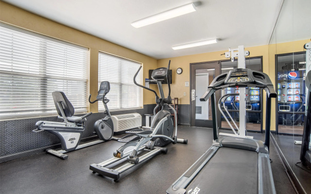 Best Western Plus Bessemer Hotel & Suites