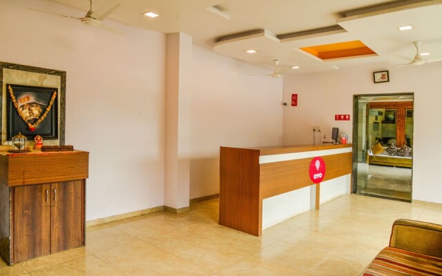 OYO 4445 Hotel Saishri