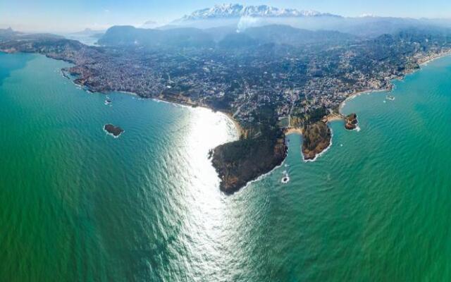 Apartment 45m2 with 2 balconies near the beach