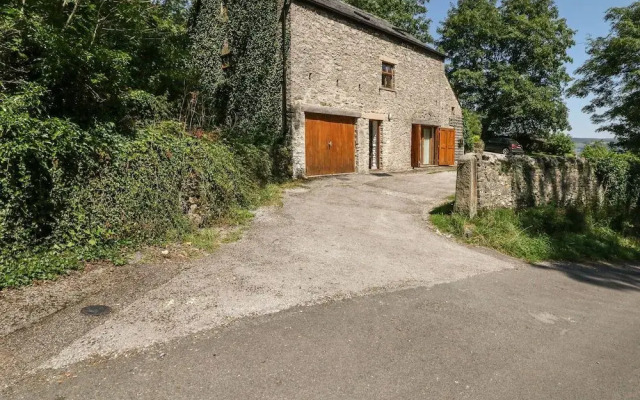 The Barn at Smalldale Hall