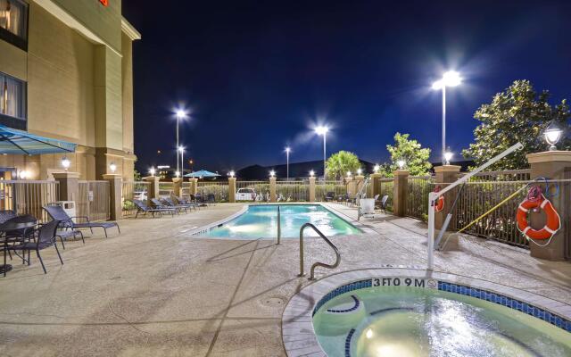 Hampton Inn & Suites Brenham