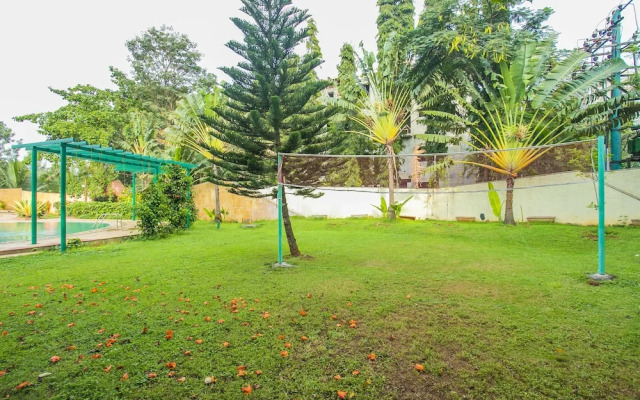 Hotel Comforts Suites