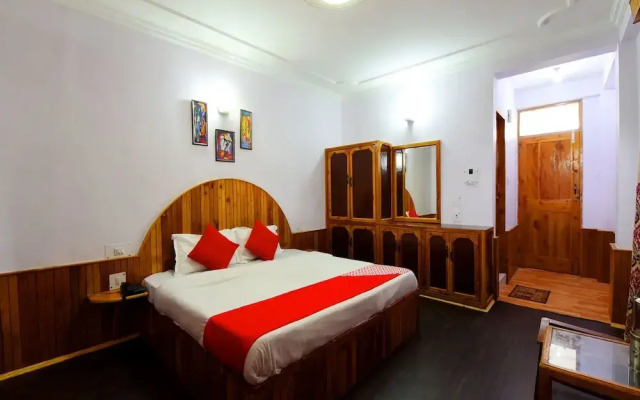 OYO 14741 Home Pleasant Studio at Kanyal Road