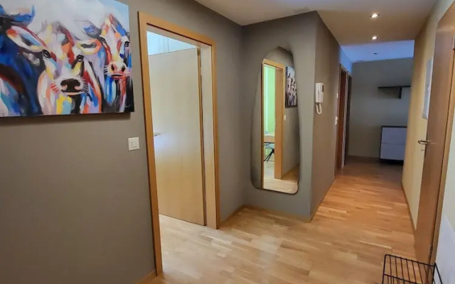Chalet Apartments Iseltwald