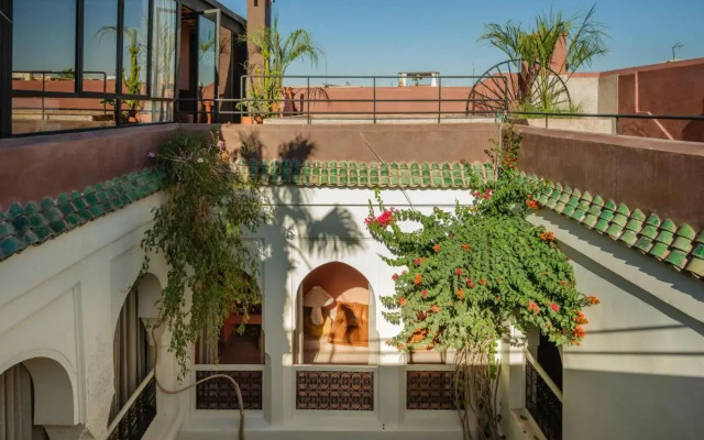 Riad Brummell Medina