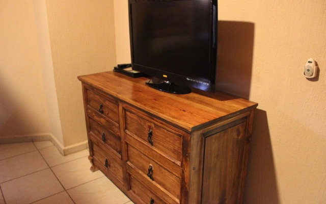 Sonoran Sun 3BR Ground SE 109 by Casago