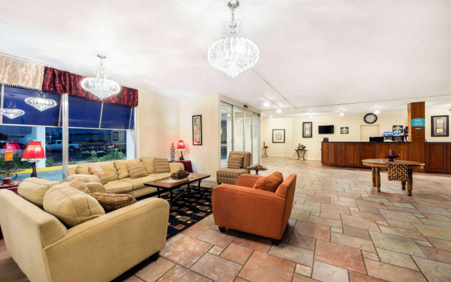 Howard Johnson Burlington