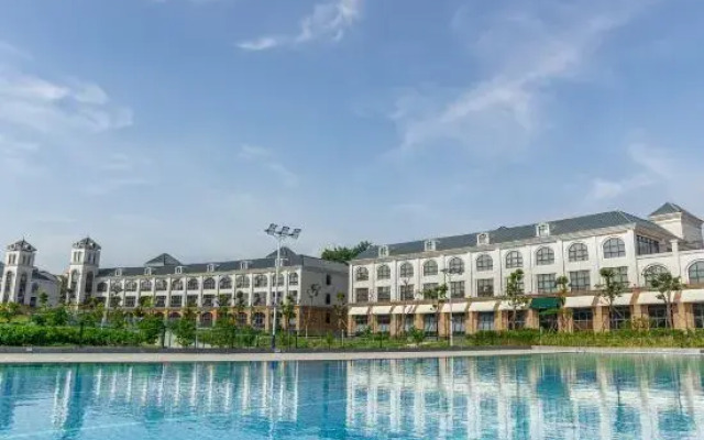Hostel In Grove