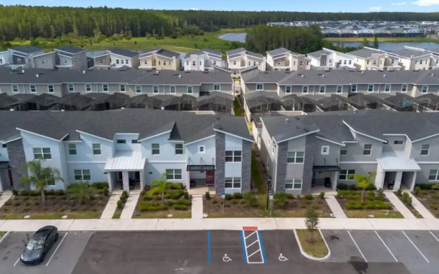 Outstanding 5bdr Disney Vacation