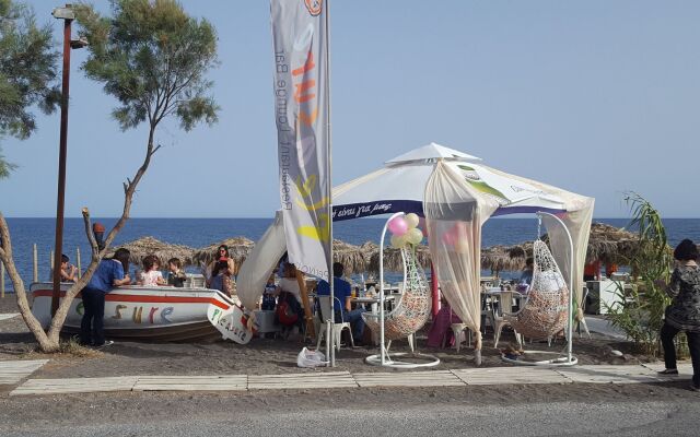 Pleasure Beachside Studios