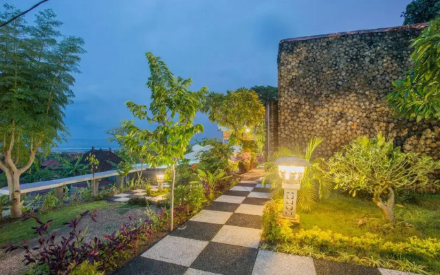 Kabeh Jati Nusa Penida Villas & Restaurant