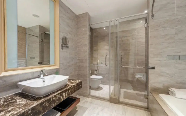 Qingdao Haitian Expo Hotel