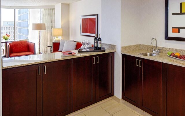 DoubleTree by Hilton Hotel Houston - Greenway Plaza