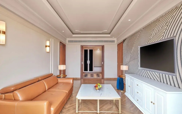 DoubleTree by Hilton Varanasi