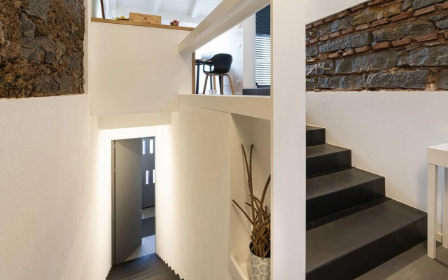 Design Apartment With Terrace by Wonderful Italy