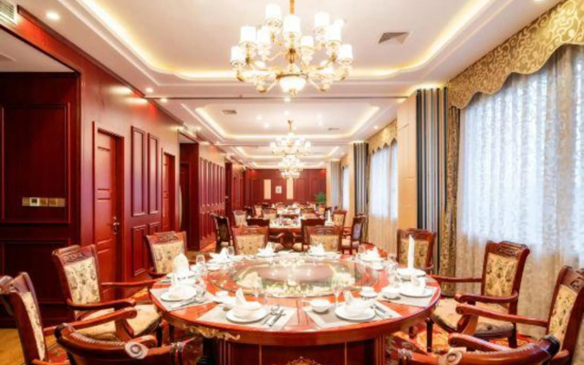 Fanzhou Garden Hotel