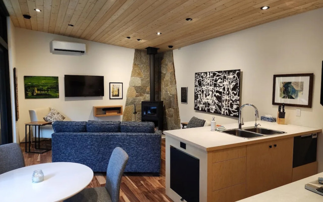 The Shed at Moon Dance