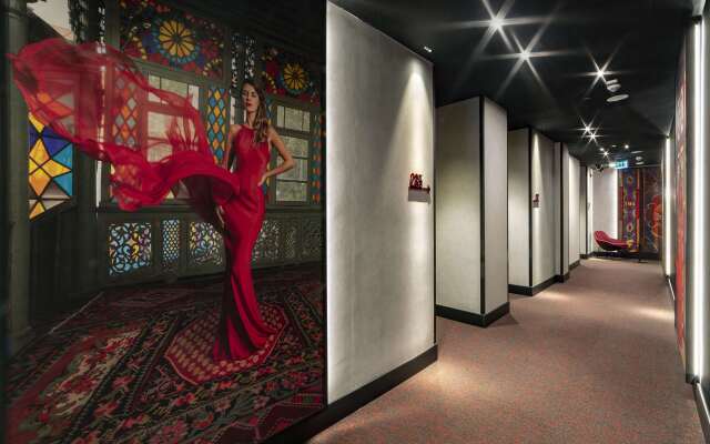 Radisson Red Tbilisi