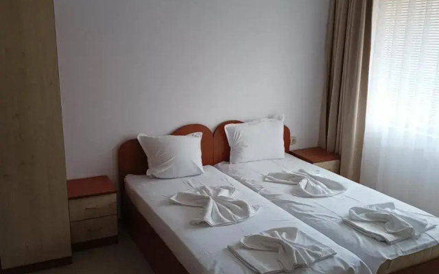 Ralitsa Guest House