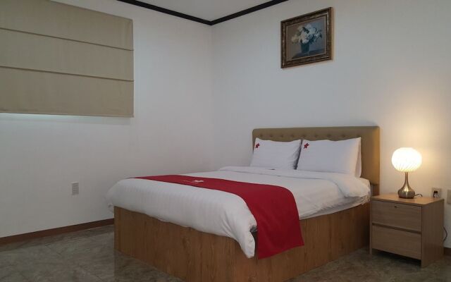Phil Oasis Hotel & Resort