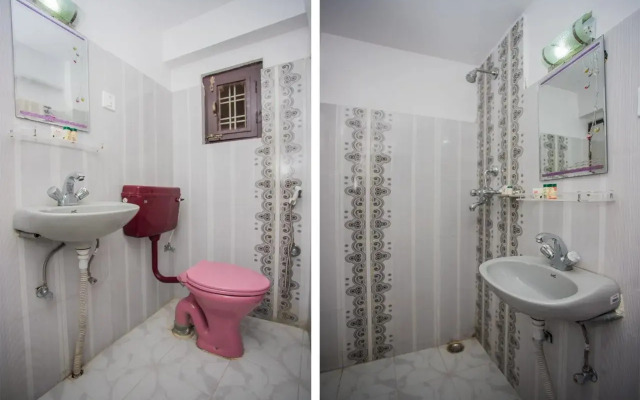 OYO 196 Hotel Himalayan Arizona