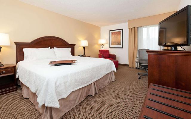 Best Western Plus Lexington Inn