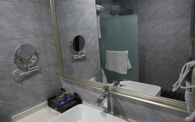 Xinyue Gamer E-sports Hotel (Anqing Normal University)
