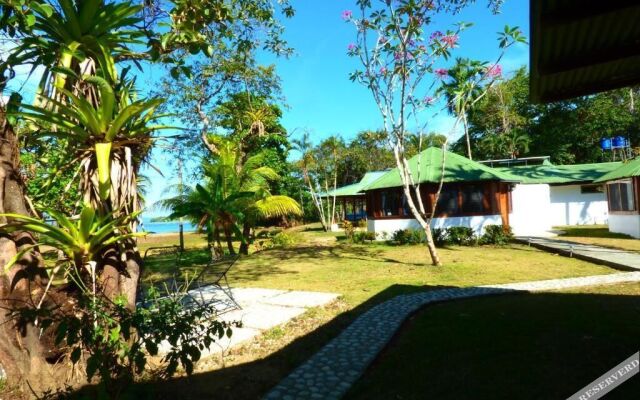 Corcovado Beach Lodge