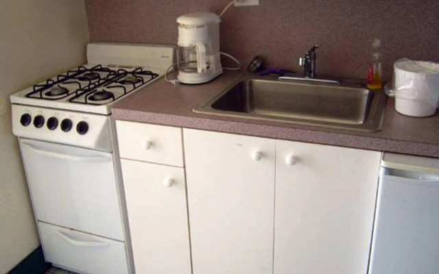 Fisher Inn Resort & Marina