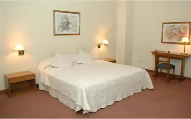 Provincial Plaza Hotel