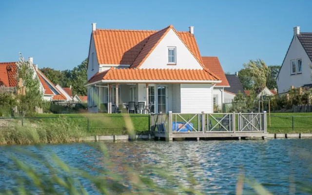 Villa in Cadzand-bad Near North Sea Beach