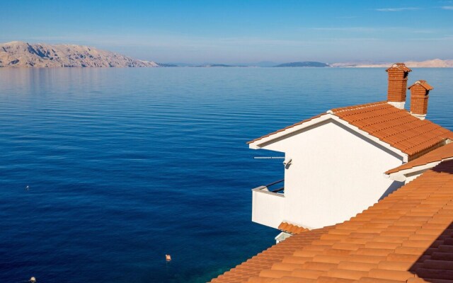 Awesome Home in Jablanac With Wifi and 2 Bedrooms
