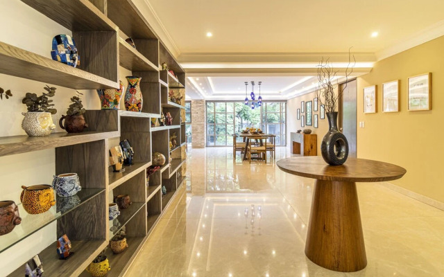 Villa Polanco by Kukun