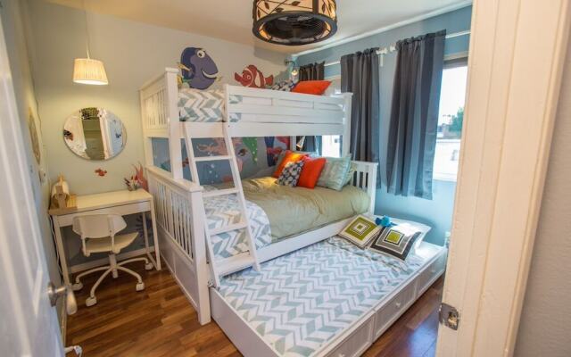 Bedknobs and Broomsticks - 3 Br Condo