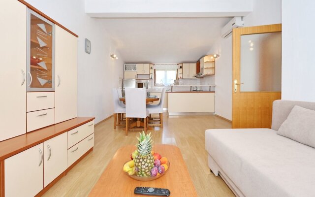 Apartments Goran