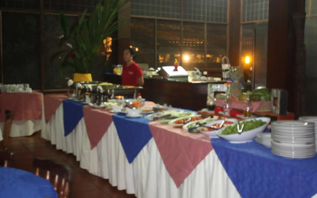 Hotel Rana Roja