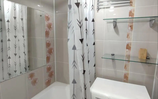 Апартаменты на проезде Сиреневый 28