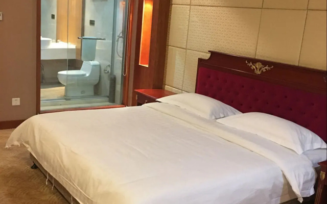 Gloria Plaza Hotel Hangtou