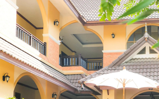 Siam Avari Hotel, Chiang Rai